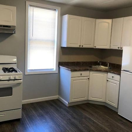Private 2-Bedroom With Free Parking And Direct Bus To Nyc Manhattan Only 2 Blocks Away Linden Exteriör bild